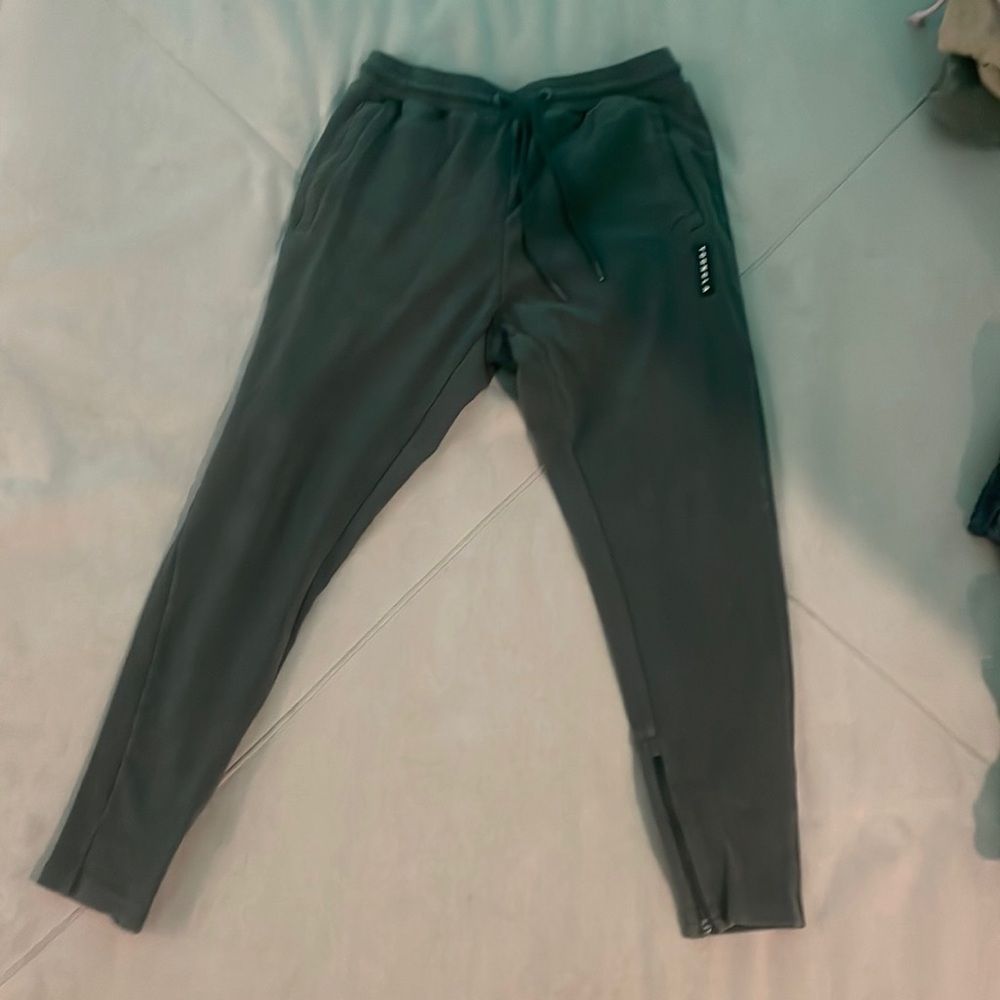 YoungLa sweatpants